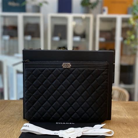 chanel leather goods uk|chanel boy o case small.